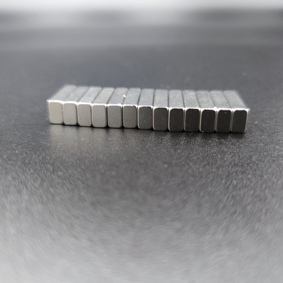 磁铁方形